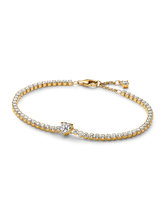 Sparkling Heart Tennis Bracelet