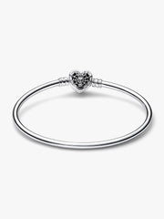 Pandora Moments Marvel Spider-Man Mask Clasp Bangle